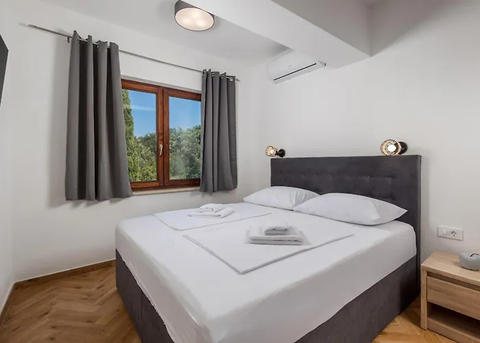 Jadranka Penzion Omišalj