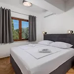 Jadranka Pensjonat Omišalj