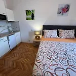Jadranka Pensjonat Omišalj