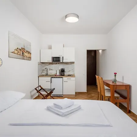 Pensionat Jadranka Omišalj